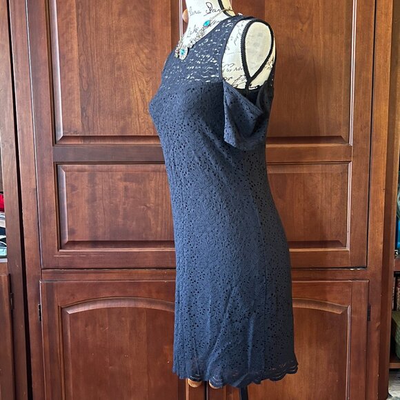Hollister Cold-Shoulder Stretchy Lace Dress Black Medium - Picture 5 of 5